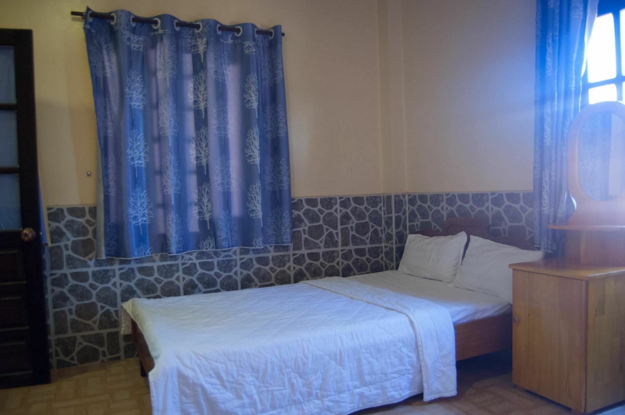Thien Son Hostel - Giap Bien Mui Ne Bagian luar foto